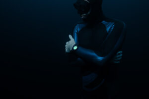 tag heuer aquaracer night diver