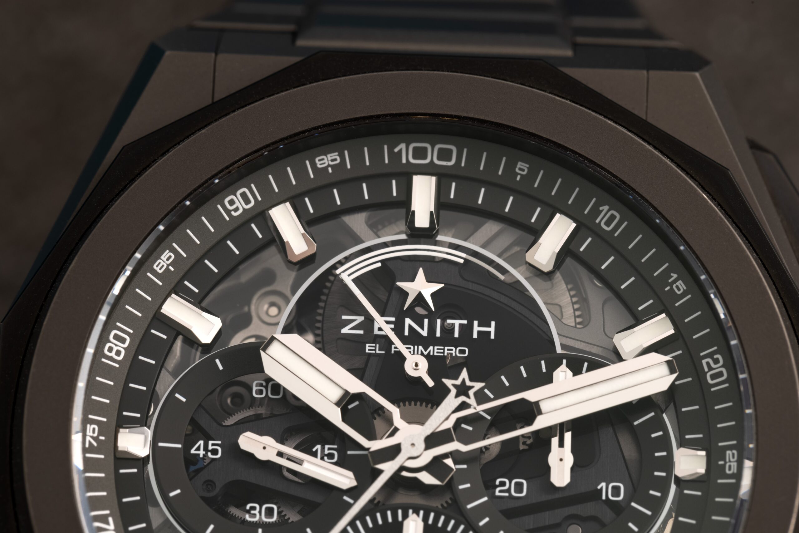 Zenith Infinity Zenith îmbrățișează viitorul cu al său Defy Extreme - Temporis